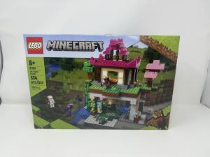 LEGO Minecraft The Training Grounds Set - 534 Pieces