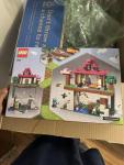 LEGO Minecraft Training Grounds House Set