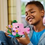 Lego 21268 Minecraft Baby Pig House Toy