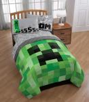 Minecraft Creeper 5 Piece Full Bed Set - Includes Reversible Comforter & Shee...