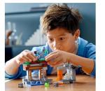 LEGO Minecraft: The Abandoned Mine (21166) New