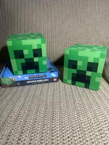 Minecraft Creeper Mood Light Cubes w/ 15 Min Auto Shut Off Set of 2 Nightlights
