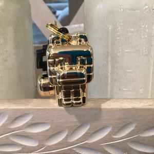 Minecraft , Super Rare Backpack Hanger, 1/54 Real Gold Fox. Read Description