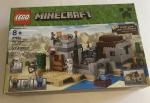 LEGO Minecraft: The Desert Outpost (21121)!! NIB Sealed
