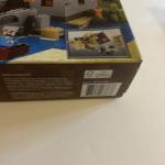 LEGO Minecraft: The Desert Outpost (21121)!! NIB Sealed