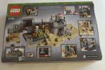LEGO Minecraft: The Desert Outpost (21121)!! NIB Sealed