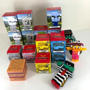 Lot Of 18 McDonalds Minecraft Toys Figures & Blocks