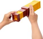 Mattel Minecraft Pixel Spyglass Toy with Pixelating Viewing Lens, Kid-Sized Accessory for Role-Play & Costumes