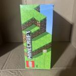 LEGO Minecraft: The Ice Castle (21186) New (damage box) -A1