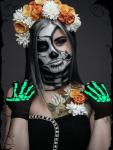 Bencailor 2 Pairs Halloween Glow in the Dark Fingerless Gloves Skeleton Knitted Skull Gloves Cosplay Costume Accessories(5-11 Years)