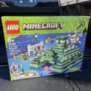 RETIRED ~ New/ Sealed ~ LEGO Minecraft: The Ocean Monument 21136