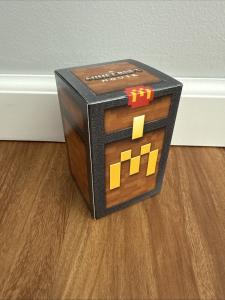 New Minecraft McDonald’s Happy Toy with Unused Card *BOX SEALED*