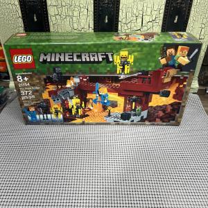 LEGO Minecraft: The Blaze Bridge 21154 New Sealed!! Shelf, Box Wear