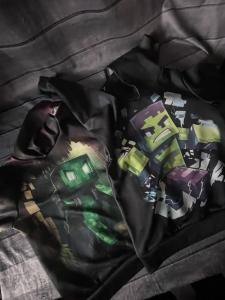 Minecraft hoodies Set Of 2 kids 9-10 Y Brand New