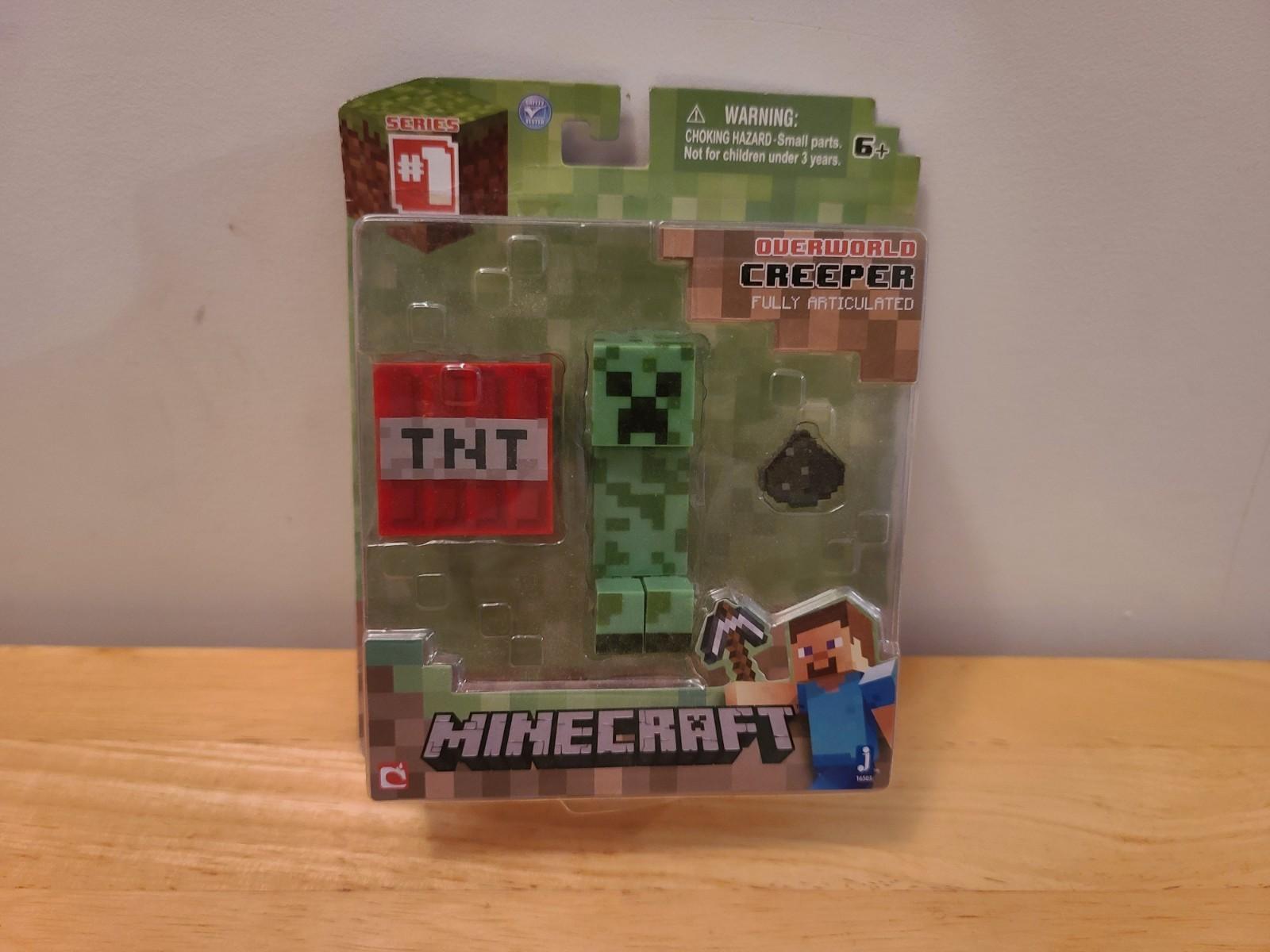 Jazwares Mojang Minecraft Action Figures Series 1  Overworld Creeper  NEW