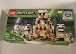 RETIRED LEGO 21250 Minecraft: The Iron Golem Fortress NEW OPEN/DMG BOX