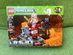 LEGO Minecraft 21139 The Nether Fight - New Sealed (Box Damaged) +Fast Shipping!