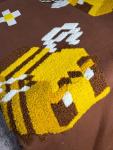 Cool Shirtz x Minecraft Bee Hoodie Size Medium New. In Hand