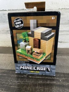 Minecraft Loot Lair Playset with Iron Golem