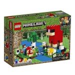 LEGO Minecraft Wool Farm Building Kit (260 Pieces)
