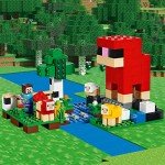 LEGO Minecraft Wool Farm Building Kit (260 Pieces)