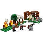 LEGO Minecraft Pillager Outpost Playset (303 Pieces)