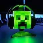 Minecraft Creeper Headphone Stand with LED Lights