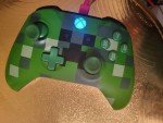 Microsoft Xbox One Minecraft Creeper Green Wireless Controller TNT (For Repair)
