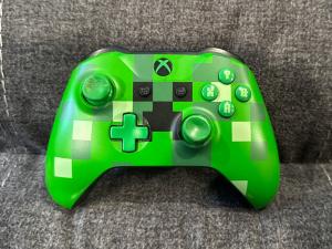 Official Microsoft Xbox One Minecraft Green Camo Controller! ~ Authentic! ~ LQQK