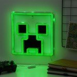 Paladone Creeper Iconic LED Wall-Mountable Light Officially Licensed Minecraft Room Decor for Boys and Girls, Gamer Night Light in Vibrant Green