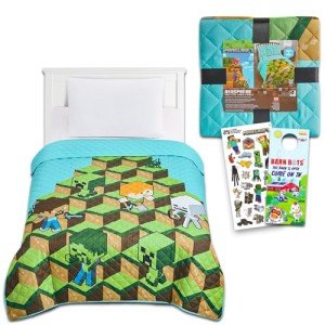 Minecraft Twin Bedding Set with Quilted Bedspread & Stickers