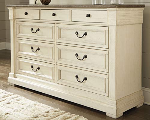 Bolanburg Farmhouse 9 Drawer Dresser in Antique Gray