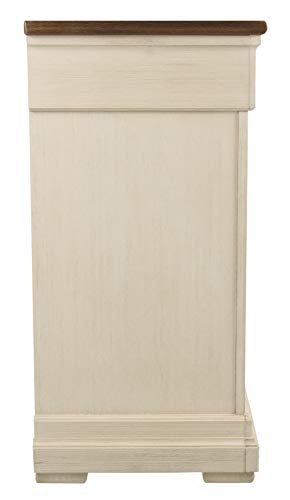 Bolanburg Farmhouse 9 Drawer Dresser in Antique Gray