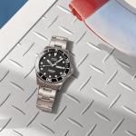 MIDO Ocean Star 200C Titanium - Swiss Automatic Diving Watch for Men - 42.5mm Stainless Steel Case - Rotating Ceramic Bezel - Black Wave-Design Dial with Day,Date Calendar - Stainless Steel Bracelet - M0424304405100