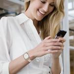 MoKo Slim Metal Band Compatible with Apple Watch Series 11/10 42mm, 9/8/7 41mm, SE3/SE2/SE/6/5/4 40mm, 3/2/1 38mm, Stainless Steel Thin Band Replacement Strap iWatch Wristband for Women, Starlight