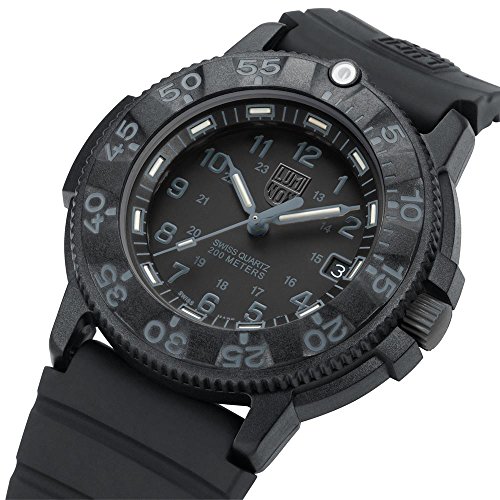 Luminox Men's 3001.BO Quartz Black Dial Watch