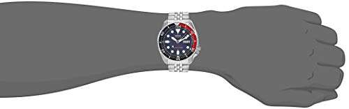 SEIKO Men's SKX009K2 Automatic Diver's Watch