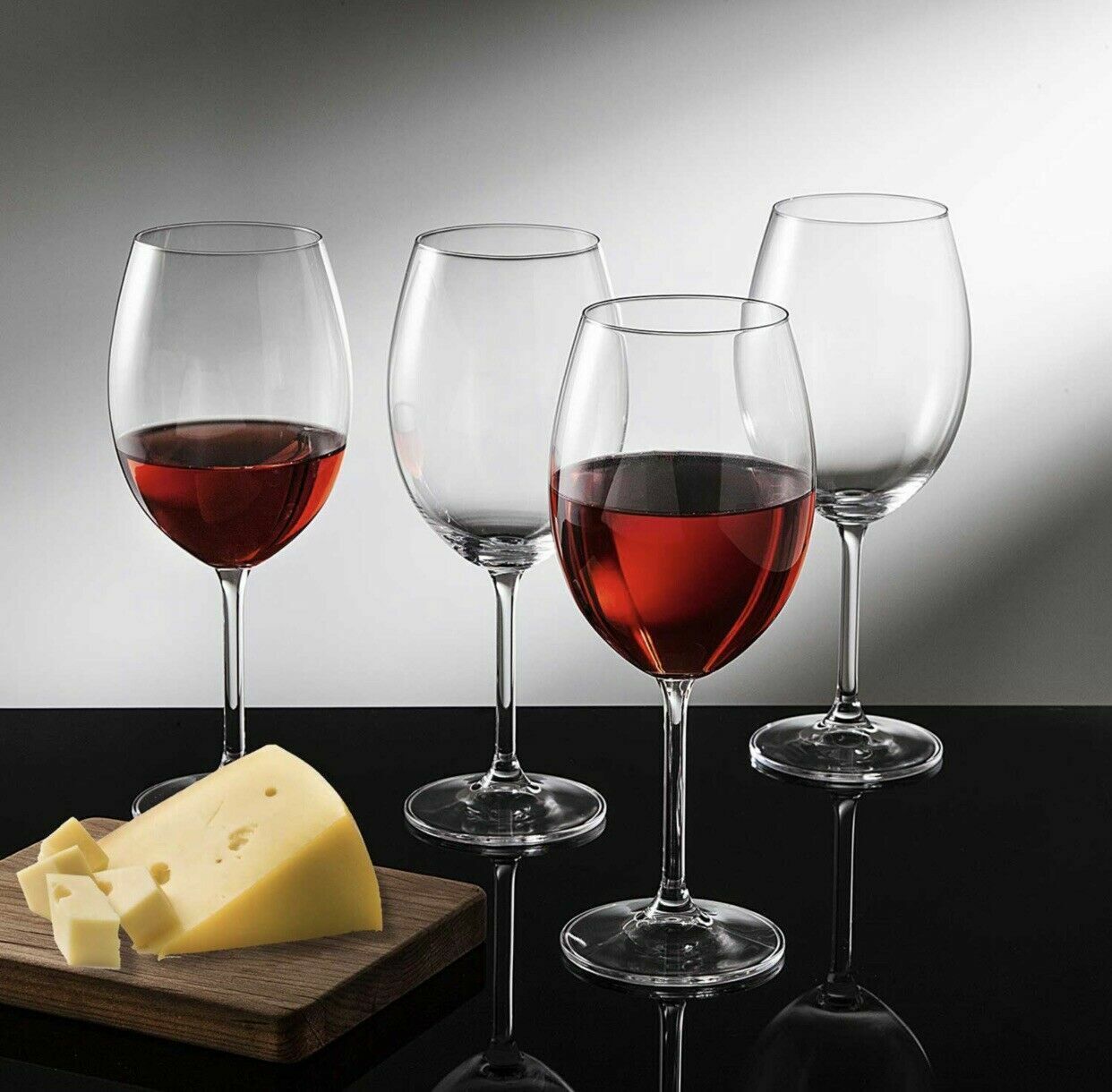 Godinger Crystal Wine Glasses (Set of 4)