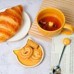 Koolkatkoo Ceramic Coffee Cup Cat Mug - Coffee Mug with Lid and Spoon, Animals Hidden inside Cup, Cat Gifts for Women, Mother's Day Thanksgiving Gift, 10oz yellow