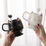 Yuwu Cute Cat Mug for Cat Lovers - Ceramic Coffee Mug Cup with Spoon, Perfect for Cat-Loving Girls and Christmas Gifts (Black)