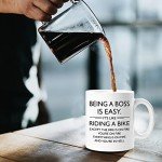 Shqiueos Funny Boss Gifts for Women Men Mug 11 Oz, Boss Day Appreciation Gifts, Bosses Office Present, Coworkers Leader Principal Christmas Coffee Cup
