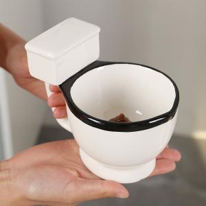 Novelty Toilet Ceramic Mug With Handle Funny For Gifts Creative Personality Toilet Cup Coffee Tea Milk Ice Cream Cup 230ML