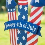 Glitzhome 30" H Patriotic Firecracker Yard Stake or Wall Décor,Happy 4th of July American Rocket Garden Sign for Independence Day Outdoor Lawn Patio Decor