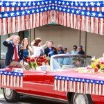 4th of July Decorations 4 Pack 40Ft Tinsel Foil Fringe Garland Streamers Hanging Red White Blue Fringe Backdrop Banner for Parade Floats Decor 4th of July America Patriotic Day Memorial Day