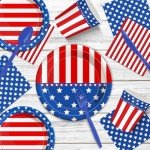 140Pcs Independence Day Party Supplies Tableware Set, 4th of July Disposable Plates and Napkins, American Flag Patriotic Party Decorations, Stars and Stripes 4th of July Party Decorations,for 20 Guest