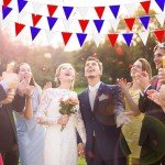 LoveVC 100 Feet Red Blue White Pennant Banner Flags String Triangle Bunting Flag for 4th of July Kids Birthday Wedding Outdoor Garden Hanging Festivals Decoration,60 Pcs