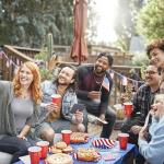 QZYL 50 PCS 4th of July Plates, 9 Inches Heavy Duty Paper Plates, Round Disposable Plates for Party, Paper Tableware for Veterans Day Memorial Day Patriotic Independence Day Party Decorations