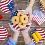 QZYL 50 PCS 4th of July Plates, 9 Inches Heavy Duty Paper Plates, Round Disposable Plates for Party, Paper Tableware for Veterans Day Memorial Day Patriotic Independence Day Party Decorations