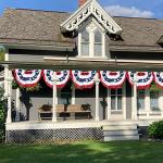 HOOSUN 8 Pack American Flag Bunting for Outside,1.5x3 FT Patriotic Bunting Flags Veterans Day Decorations,Red White and Blue USA Pleated Fan Flag,Patriotic Decor American Flags Banners for Porch Yard