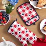 MARTHA STEWART Americana Star Gihgham Oven Mitt & Pot Holder Set, 100% Cotton, Heat Resistant, Patriotic USA America Decor, Red/White/Blue, 7"x13" & 7"x10"